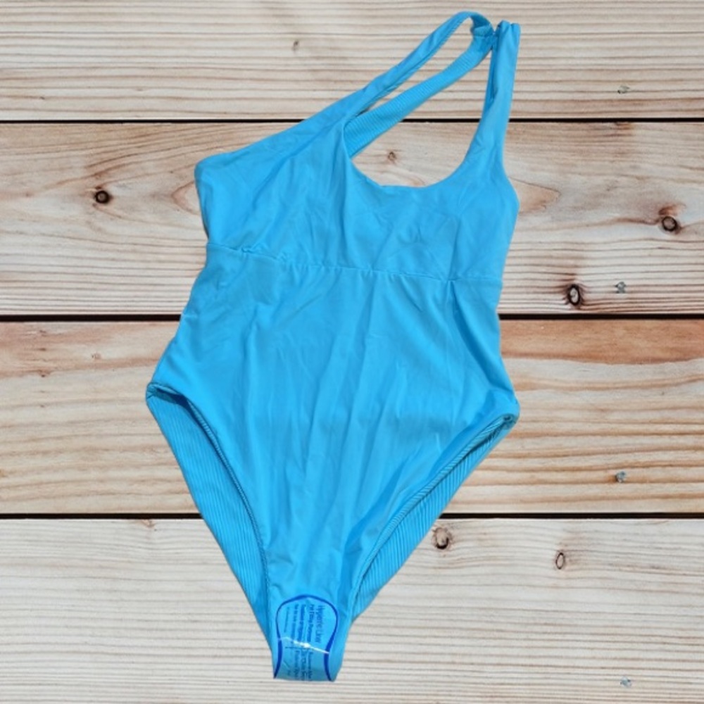 NWOT L*Space Ribbed Phoebe One Piece - Picture 13 of 16